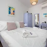 Flora-heartbeat Old Three Bedrooms *