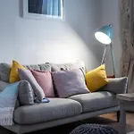 Apartament Flora-heartbeat Old Three Bedrooms *