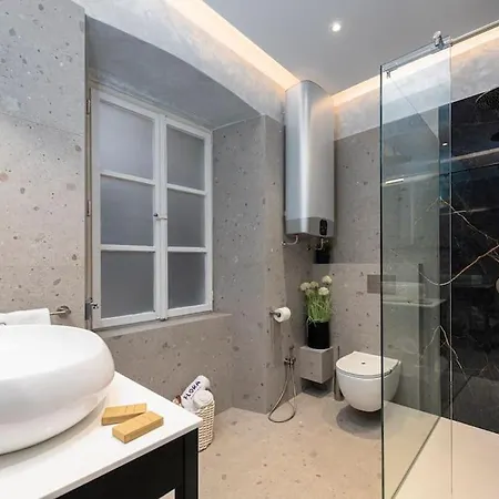 Apartment Flora-heartbeat Old Three Bedrooms Dubrovnik