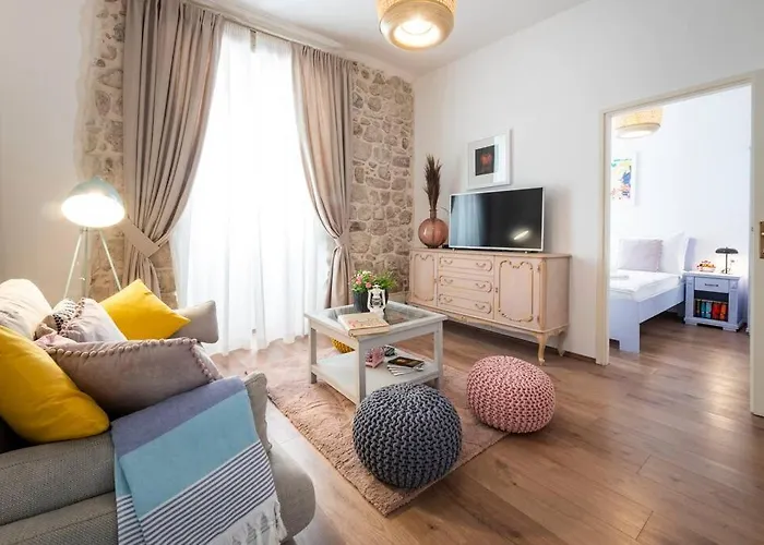 דירה Flora-heartbeat Old Three Bedrooms *