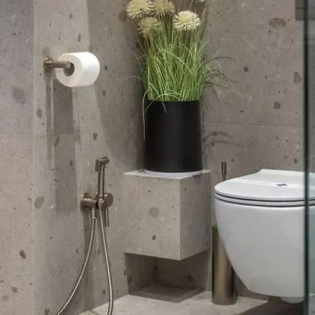 Flora-heartbeat Old Three Bedrooms Appartement *