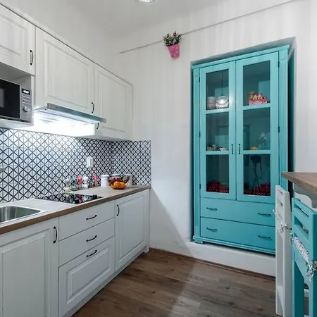 Appartement Flora-heartbeat Old Three Bedrooms *